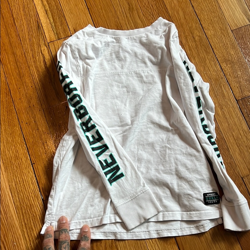 H&M kids never bored long sleeve 6-8Y